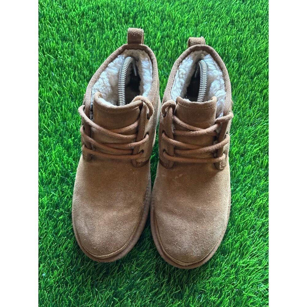 Ugg neumel boots sz 8 - Picture 3 of 6